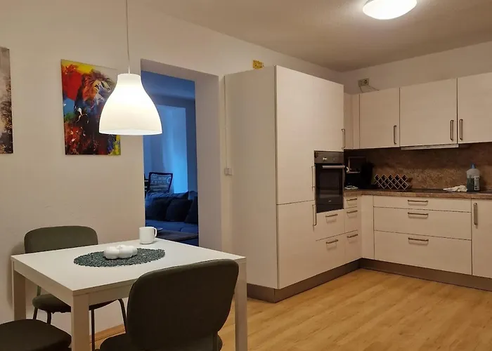 Schoene 2-zimmer Mitten In Appartamento